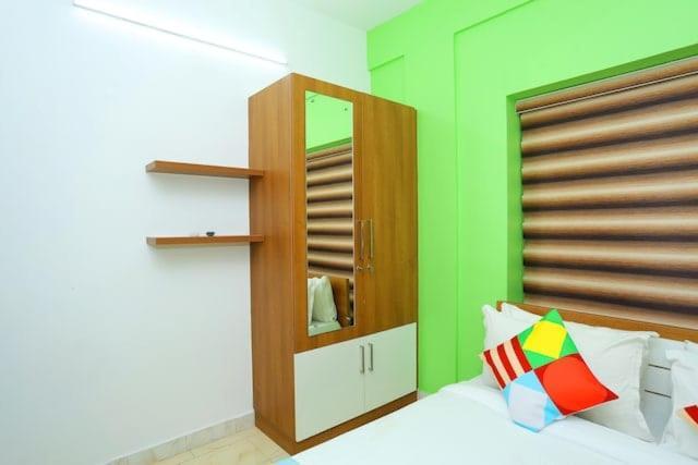 The Solo Apartments Kadavanthra Kochi Exterior photo