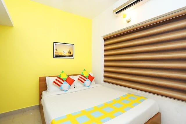 The Solo Apartments Kadavanthra Kochi Exterior photo